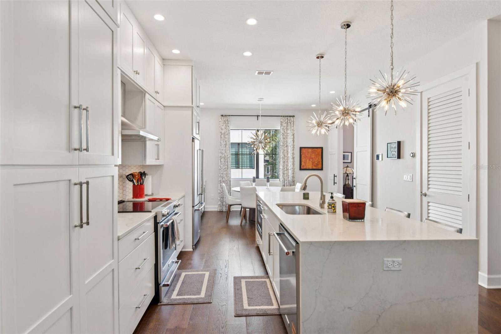 2851 W GANDY BLVD #12, TAMPA, FL, 33611