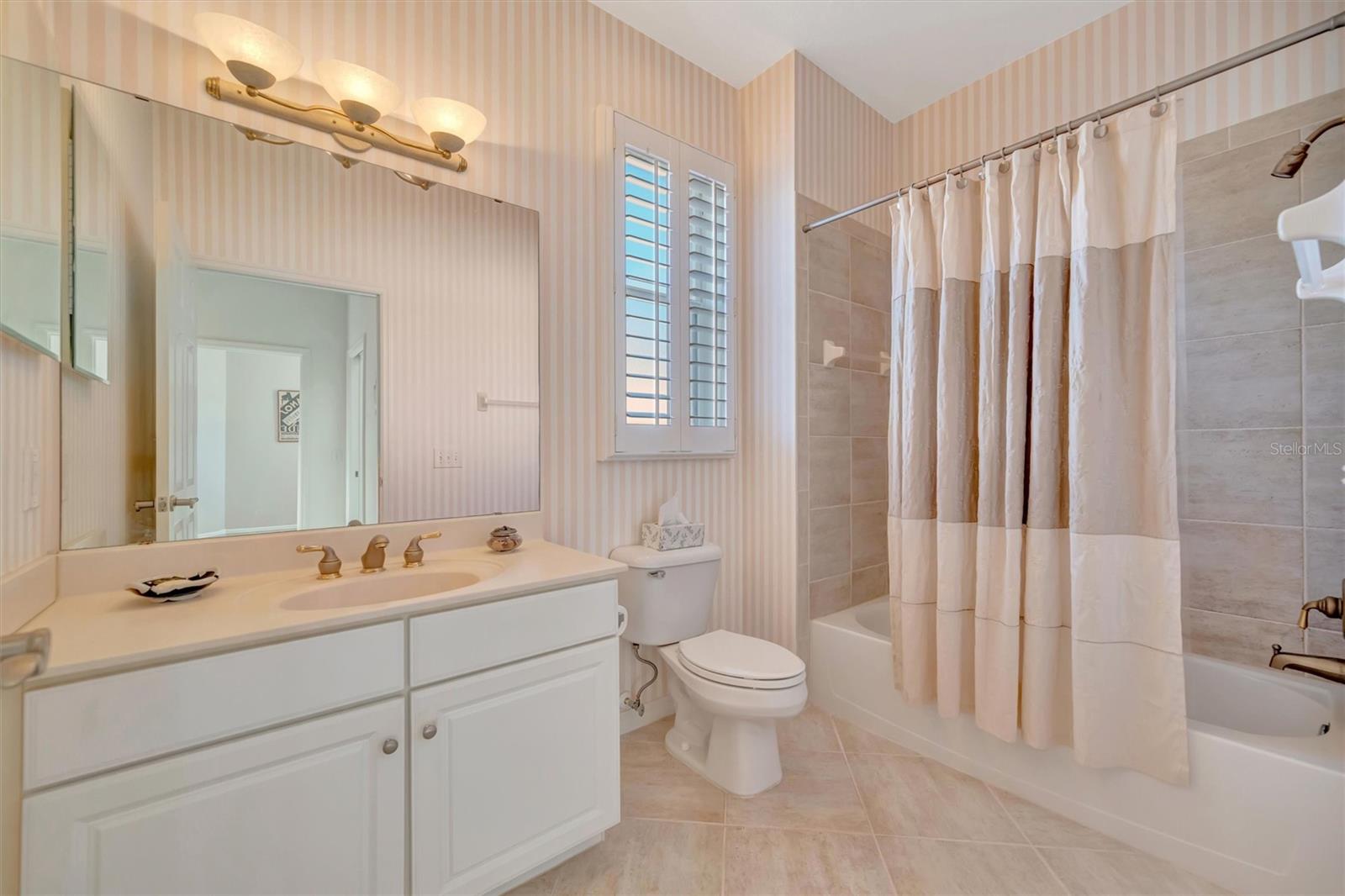 4265 CASCADE FALLS DR, SARASOTA, FL, 34243