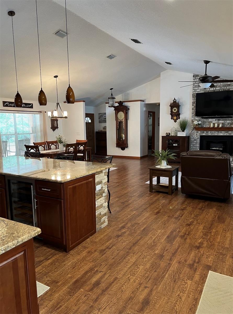 1955 BLACKFOOT TRL, ST CLOUD, FL, 34771