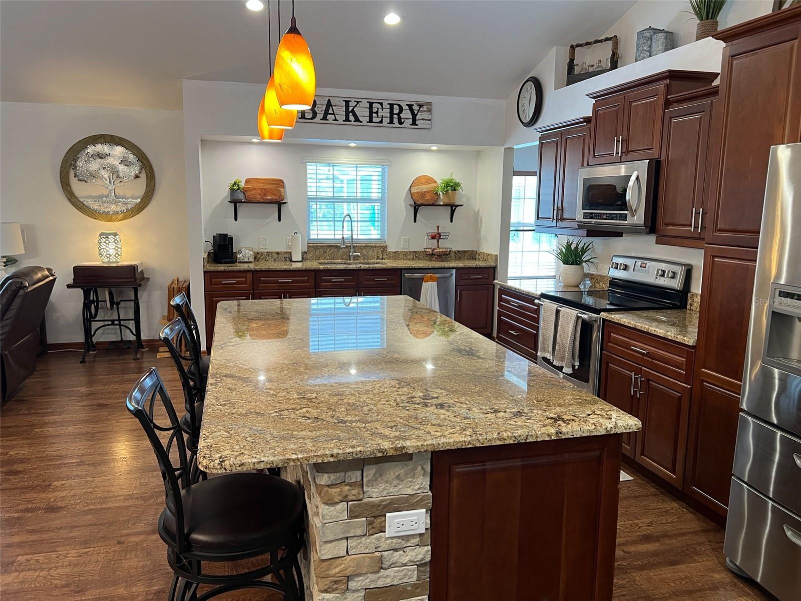 1955 BLACKFOOT TRL, ST CLOUD, FL, 34771