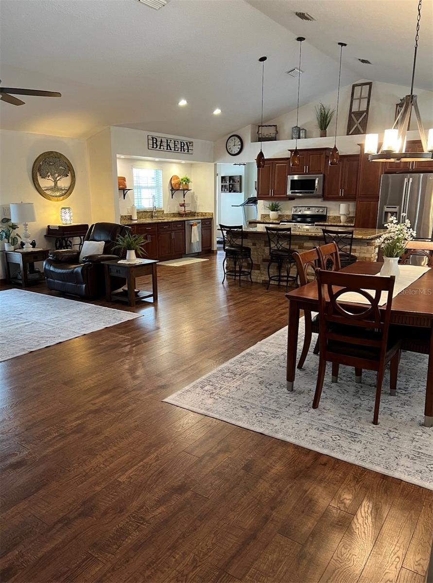 1955 BLACKFOOT TRL, ST CLOUD, FL, 34771