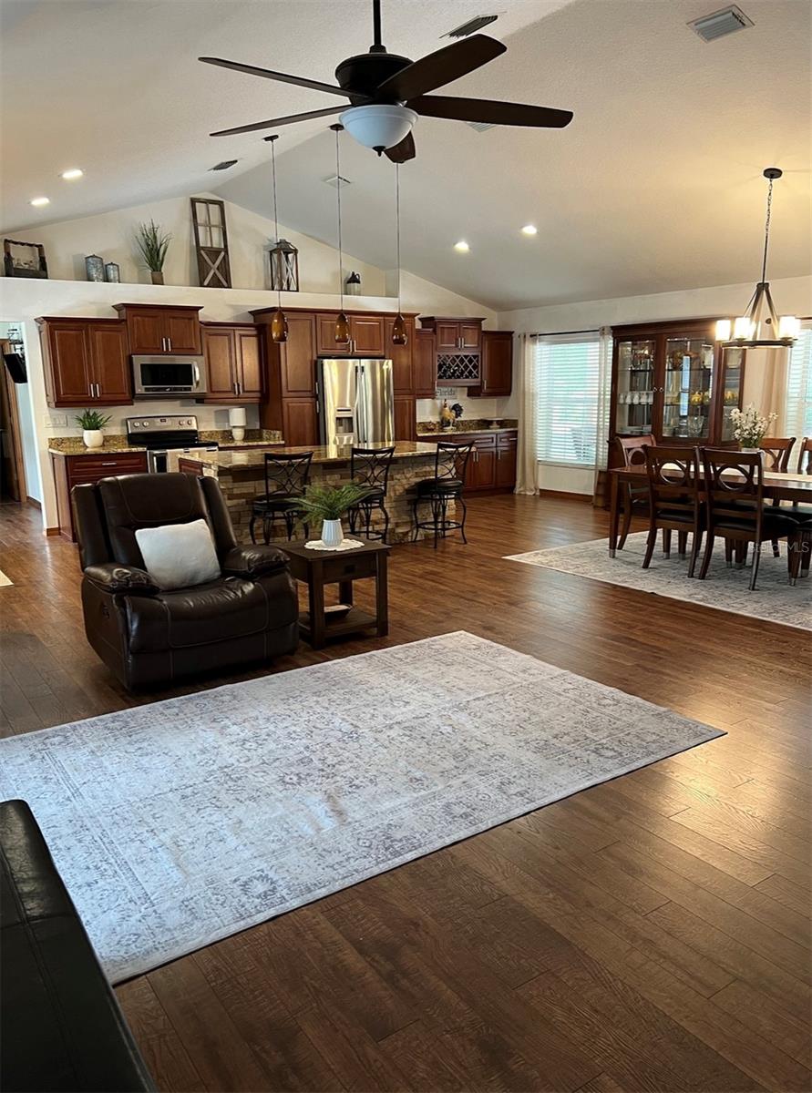 1955 BLACKFOOT TRL, ST CLOUD, FL, 34771