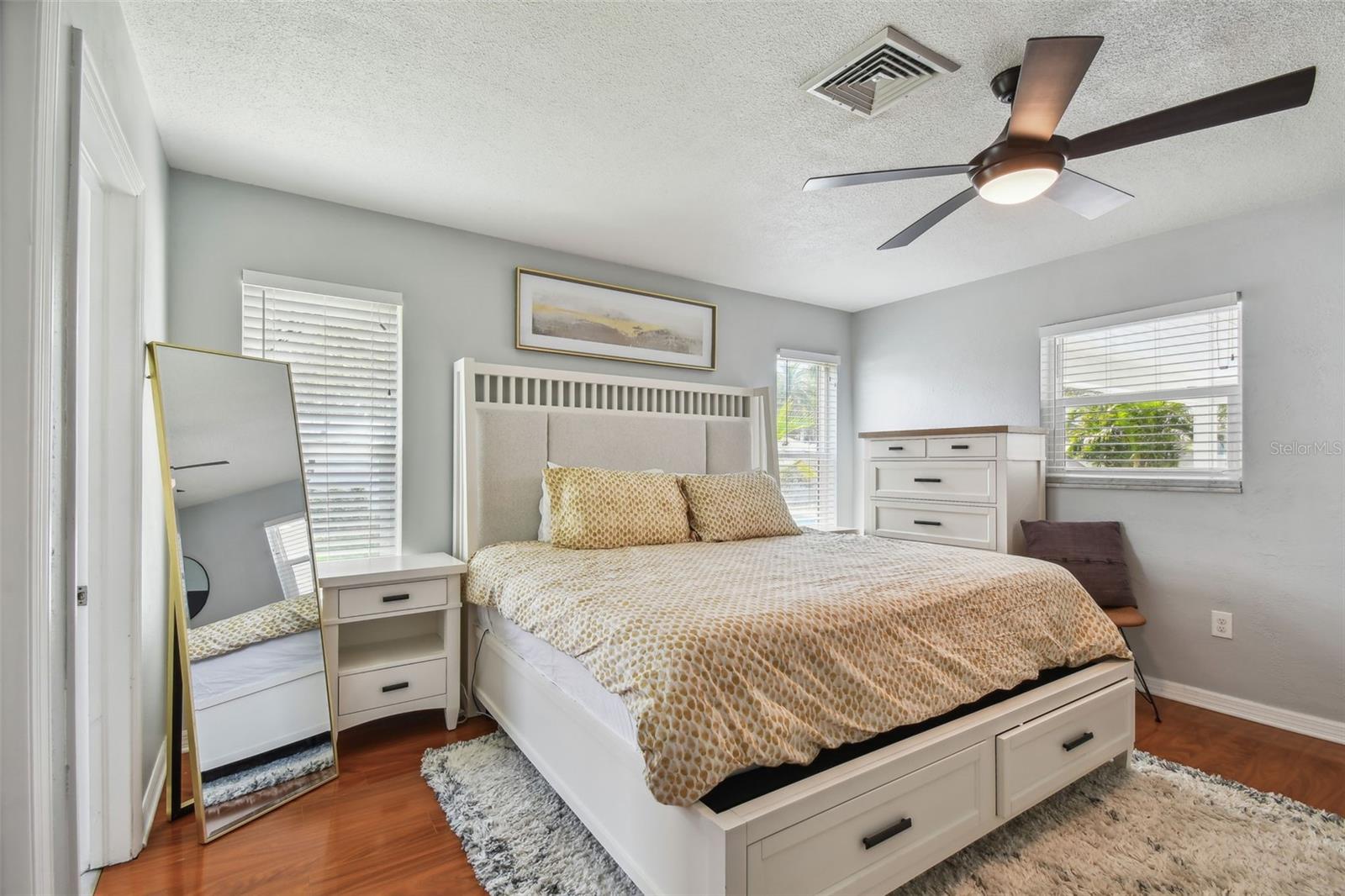 2744 68TH AVE S, ST PETERSBURG, FL, 33712