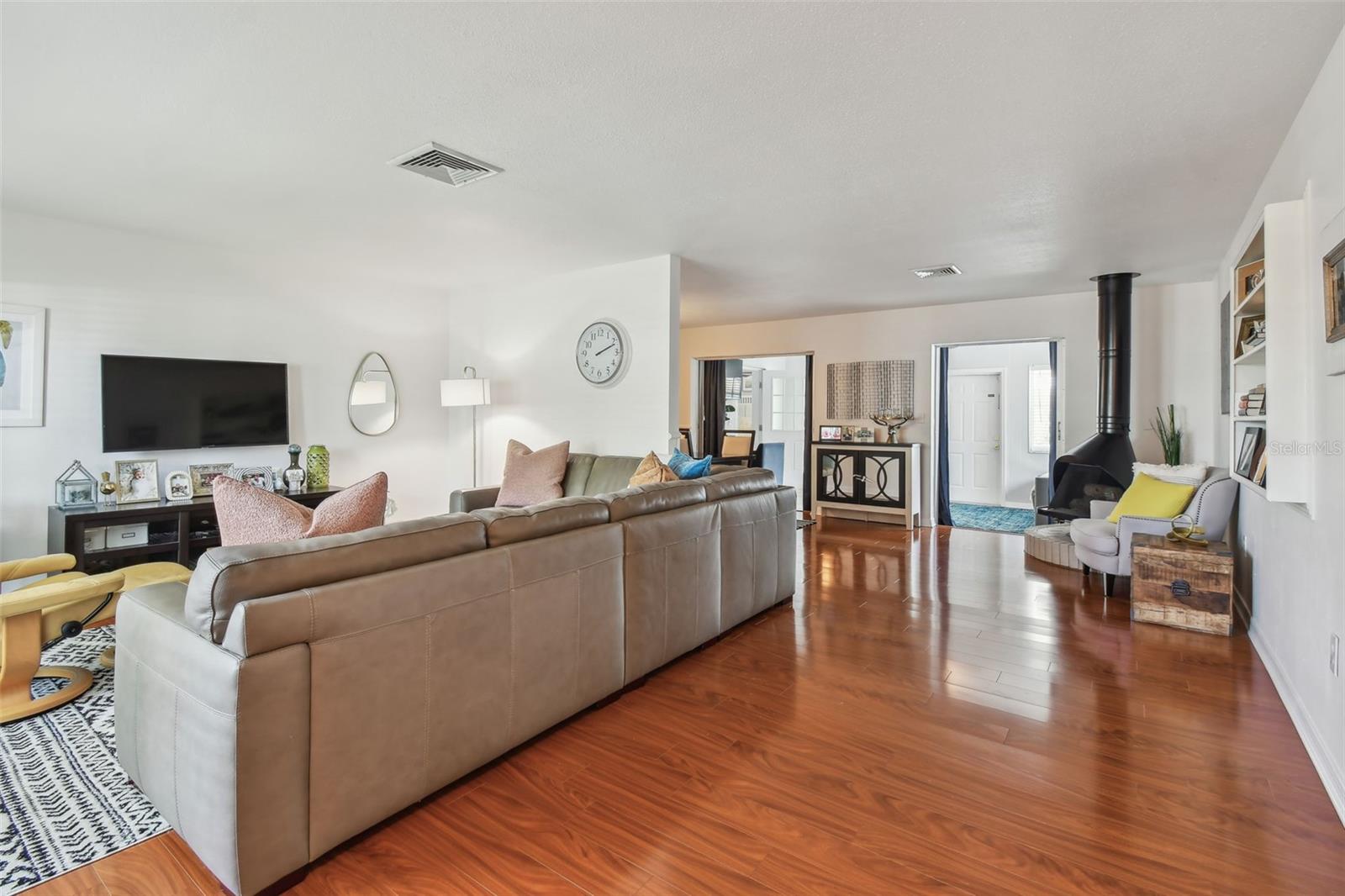 2744 68TH AVE S, ST PETERSBURG, FL, 33712