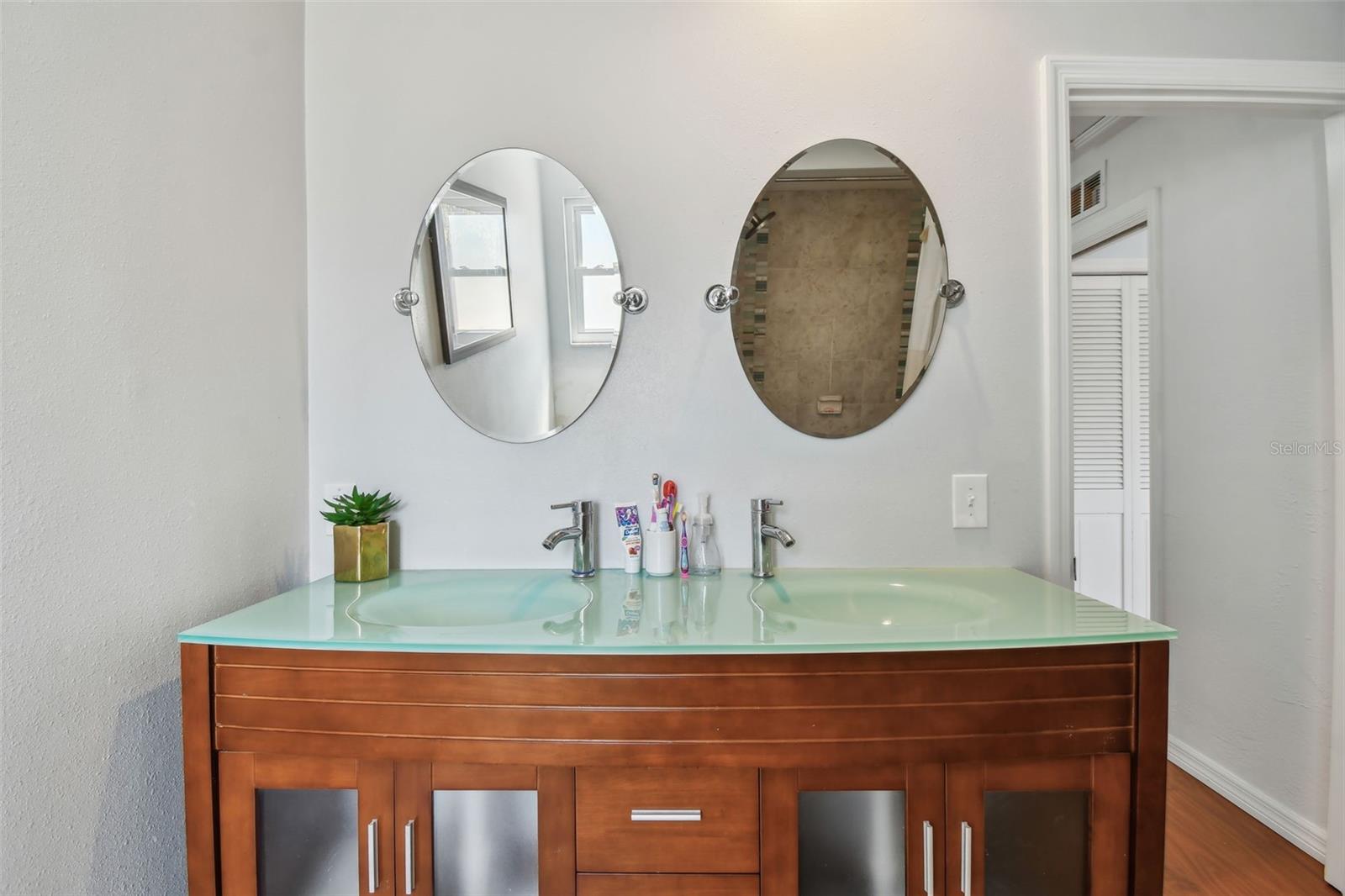 2744 68TH AVE S, ST PETERSBURG, FL, 33712