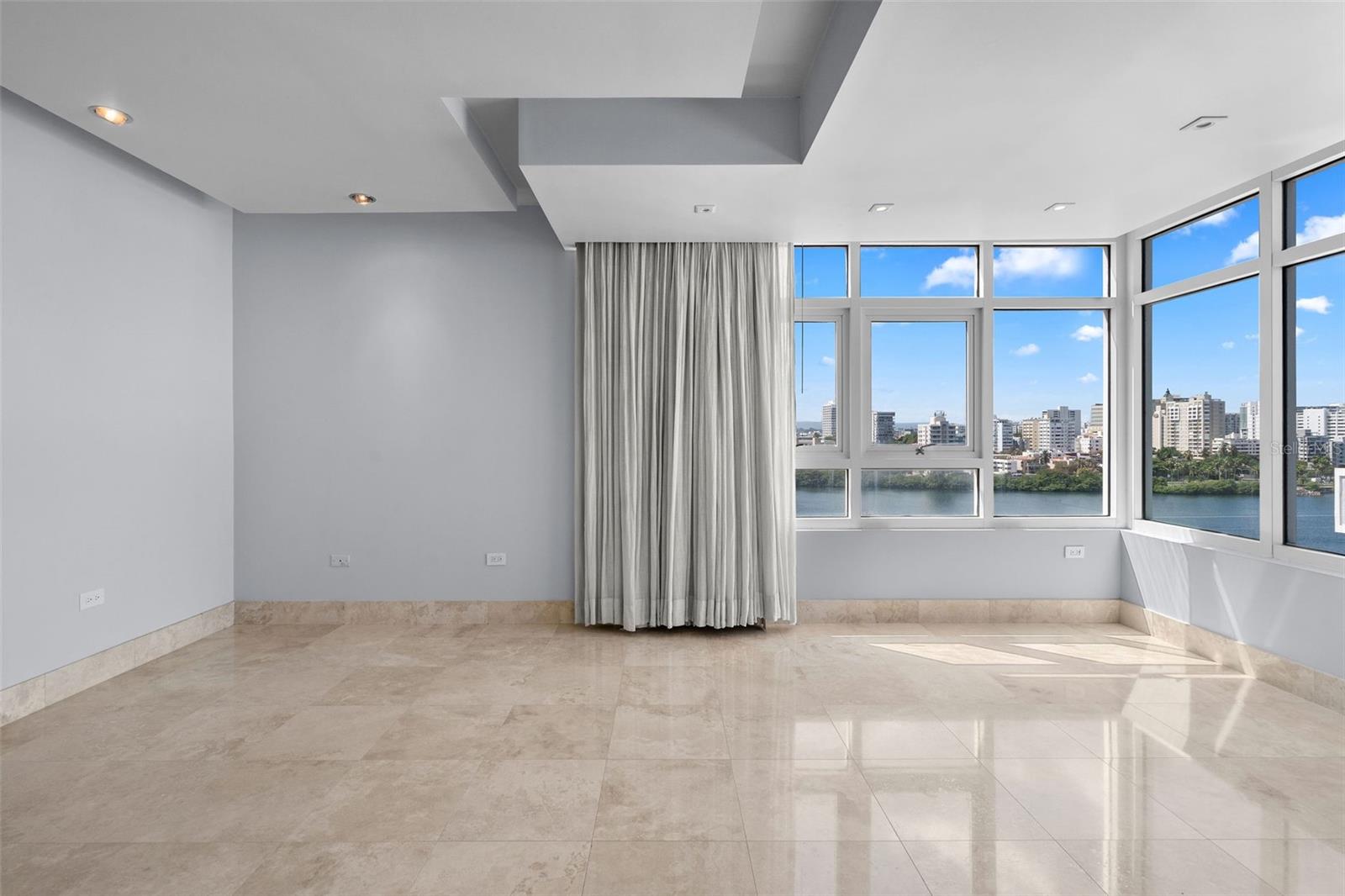 PR9117175 Property Photo