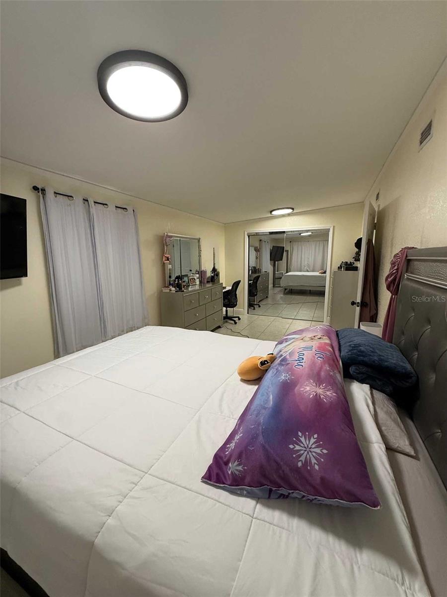 7409 N TAMPANIA AVE, TAMPA, FL, 33614