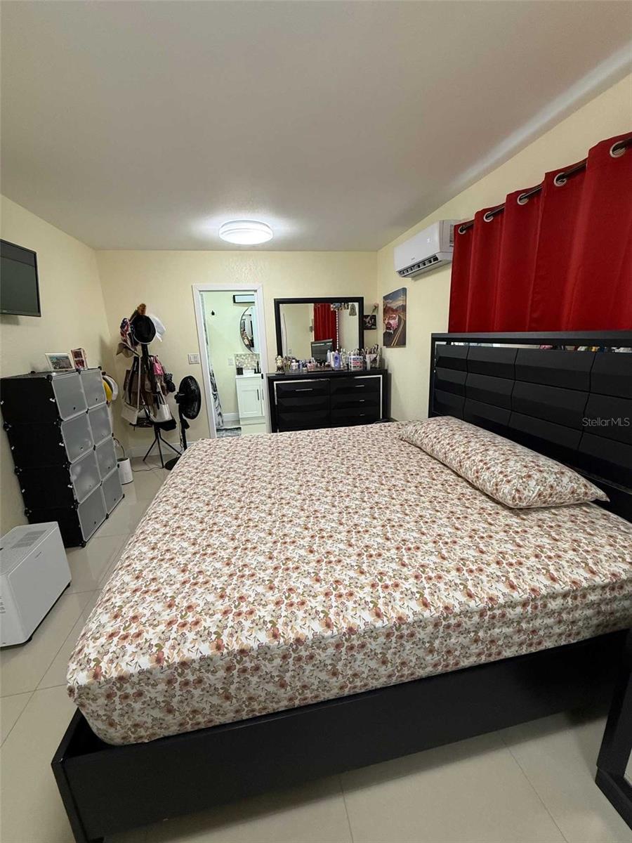 7409 N TAMPANIA AVE, TAMPA, FL, 33614