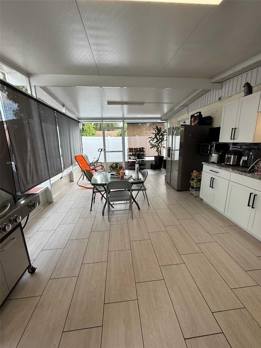 7409 N TAMPANIA AVE, TAMPA, FL, 33614