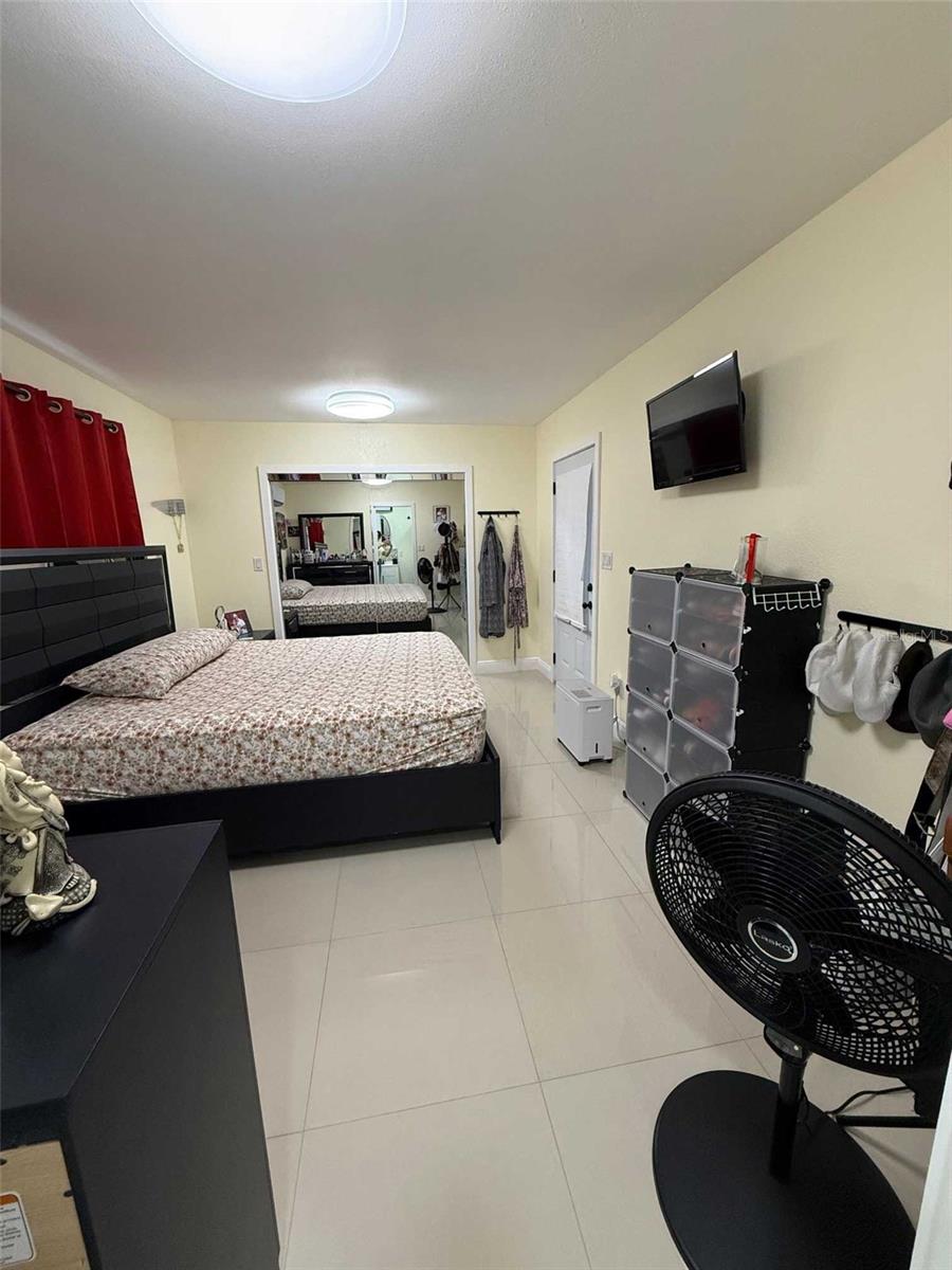 7409 N TAMPANIA AVE, TAMPA, FL, 33614