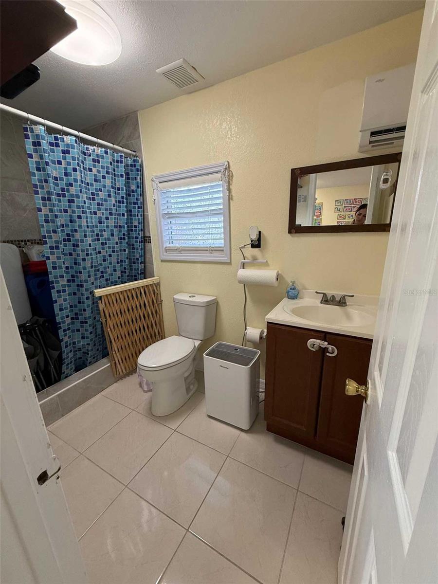 7409 N TAMPANIA AVE, TAMPA, FL, 33614