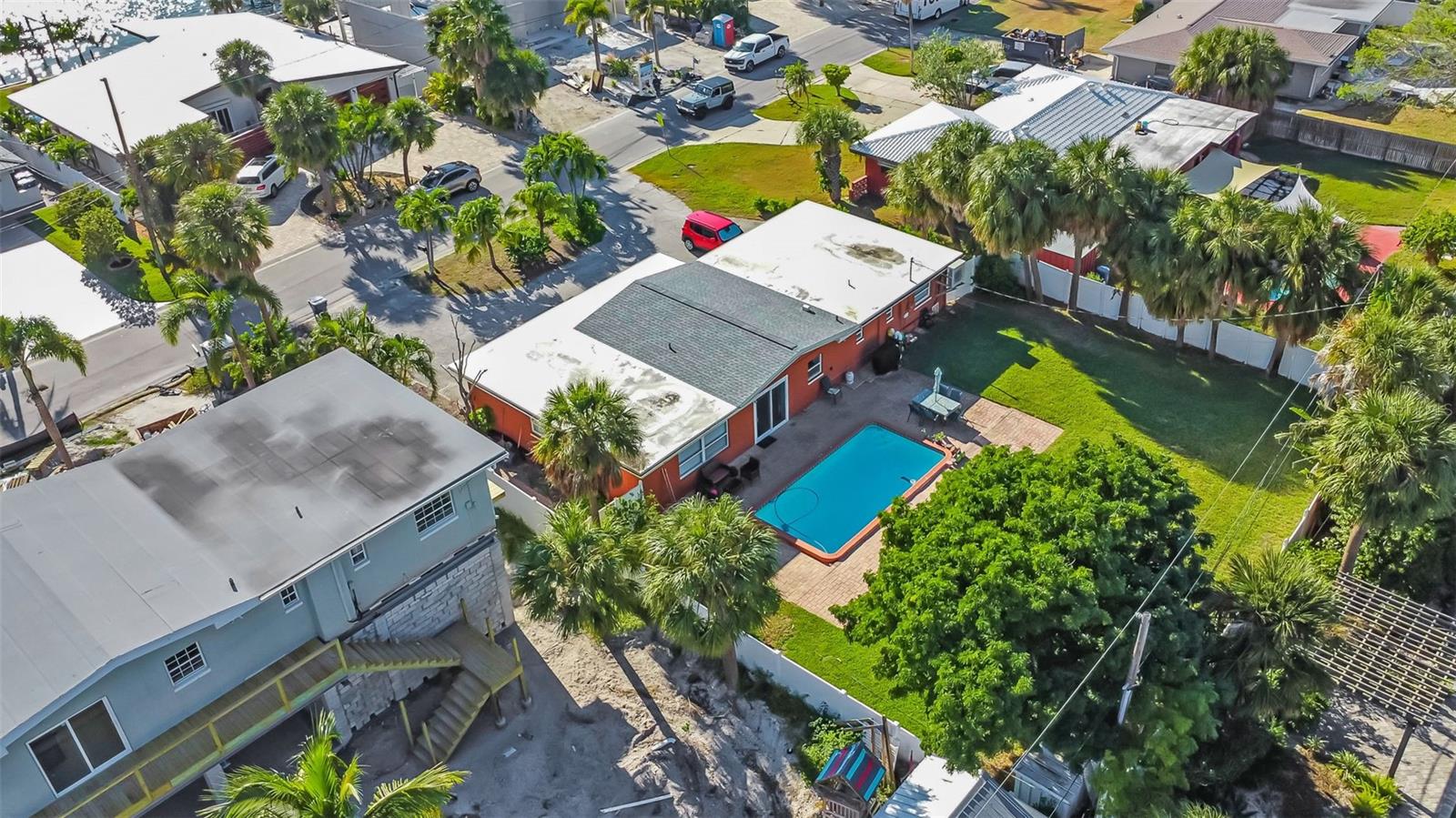 TB8445281 Property Photo