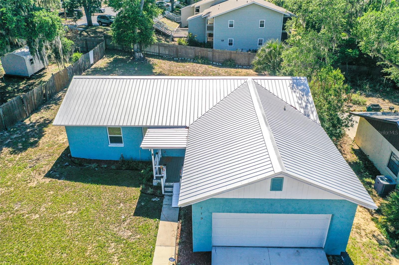713 GREENLEAF LN, LAKE WALES, FL, 33853