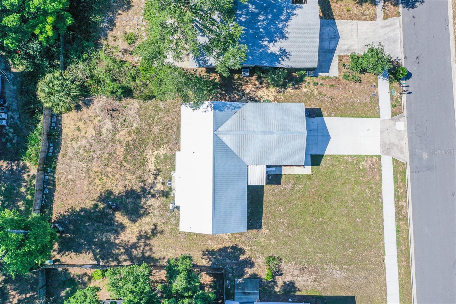 713 GREENLEAF LN, LAKE WALES, FL, 33853