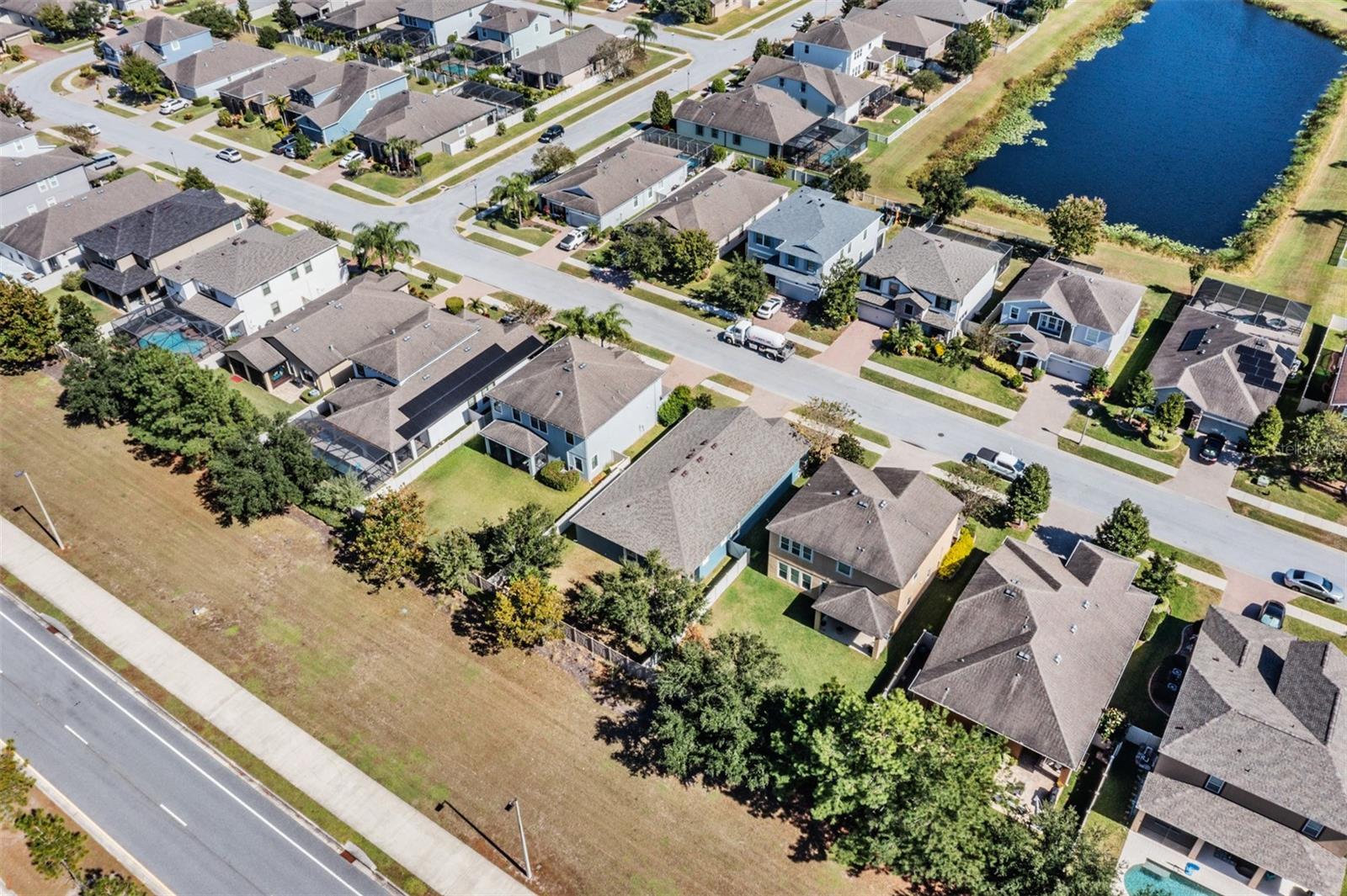 1570 FOX GRAPE LOOP, LUTZ, FL, 33558