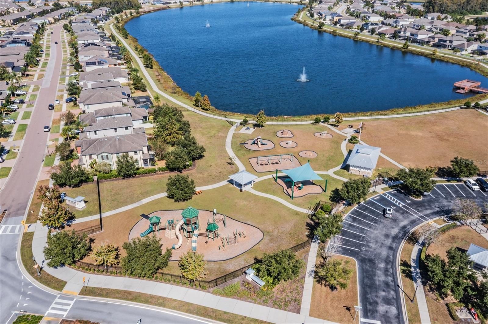 1570 FOX GRAPE LOOP, LUTZ, FL, 33558