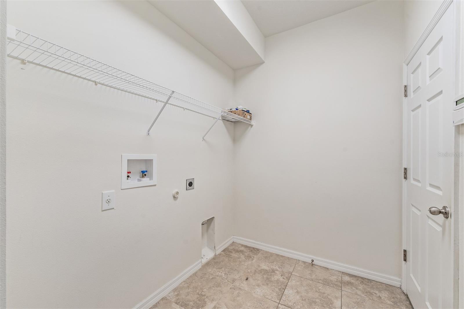 1570 FOX GRAPE LOOP, LUTZ, FL, 33558