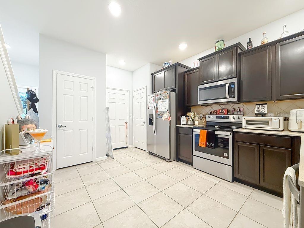 5192 SYLVESTER LOOP, TAMPA, FL, 33610