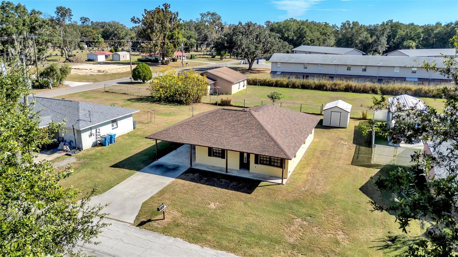 16 N HENDRY AVE, FORT MEADE, FL, 33841