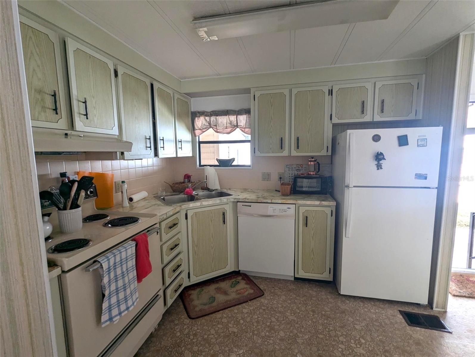 2100 KINGS HWY #545, PORT CHARLOTTE, FL, 33980