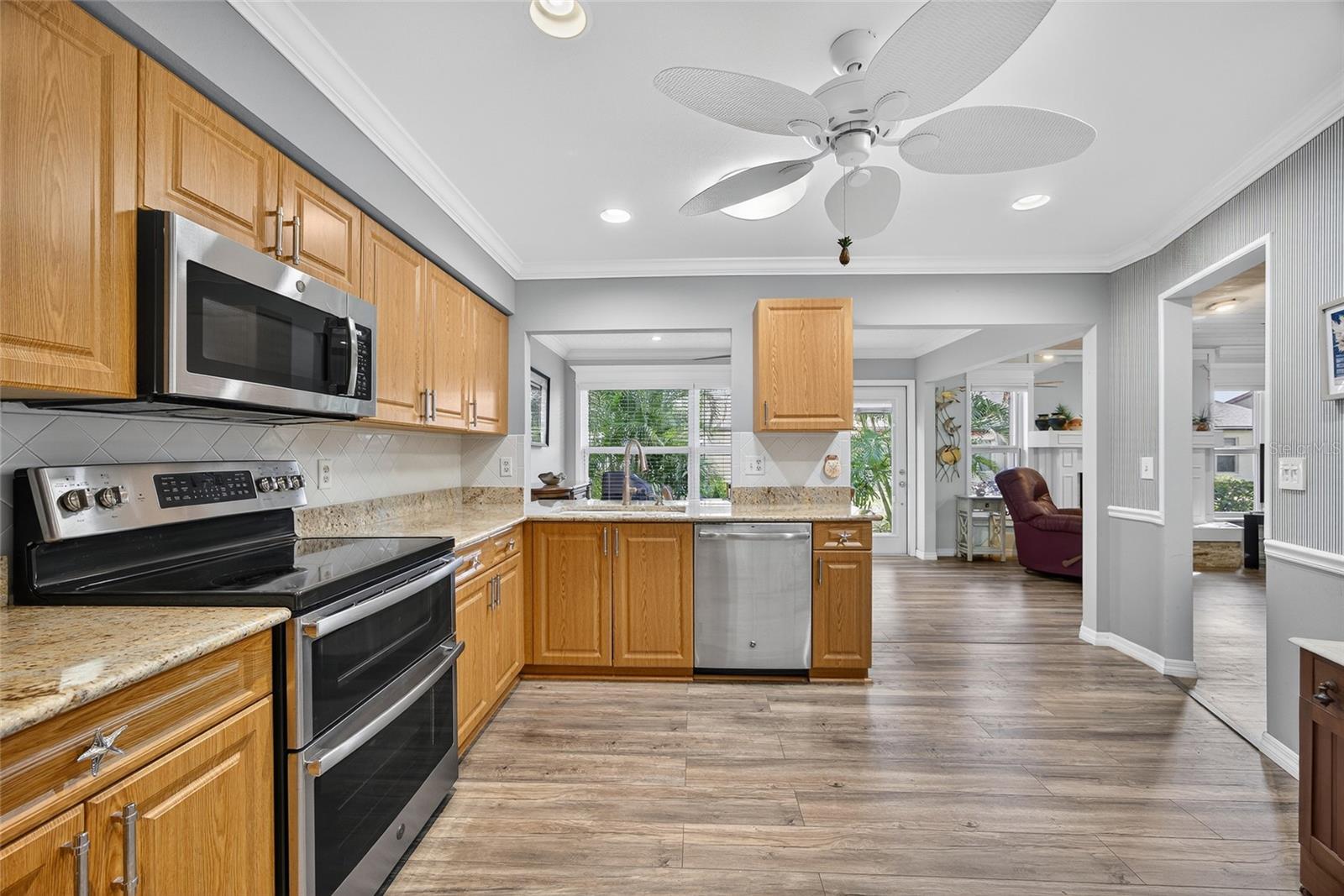 612 CHESTNUT LN #100, ENGLEWOOD, FL, 34223