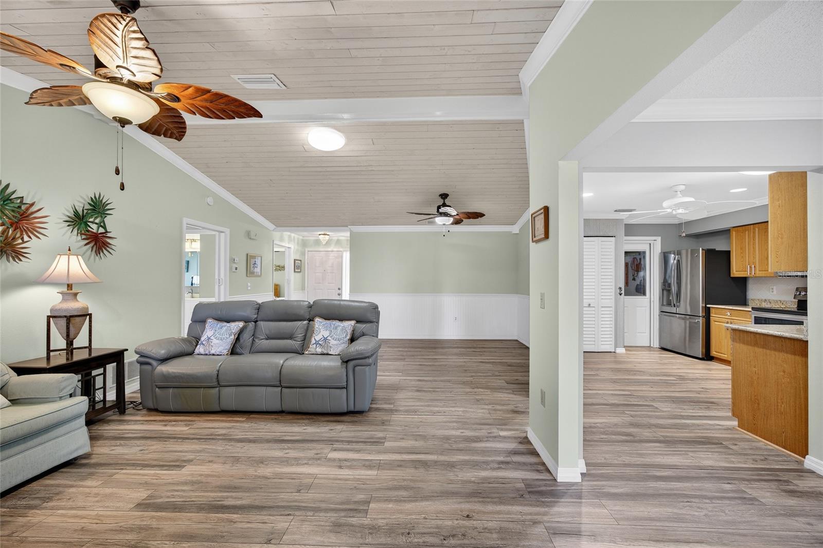 612 CHESTNUT LN #100, ENGLEWOOD, FL, 34223