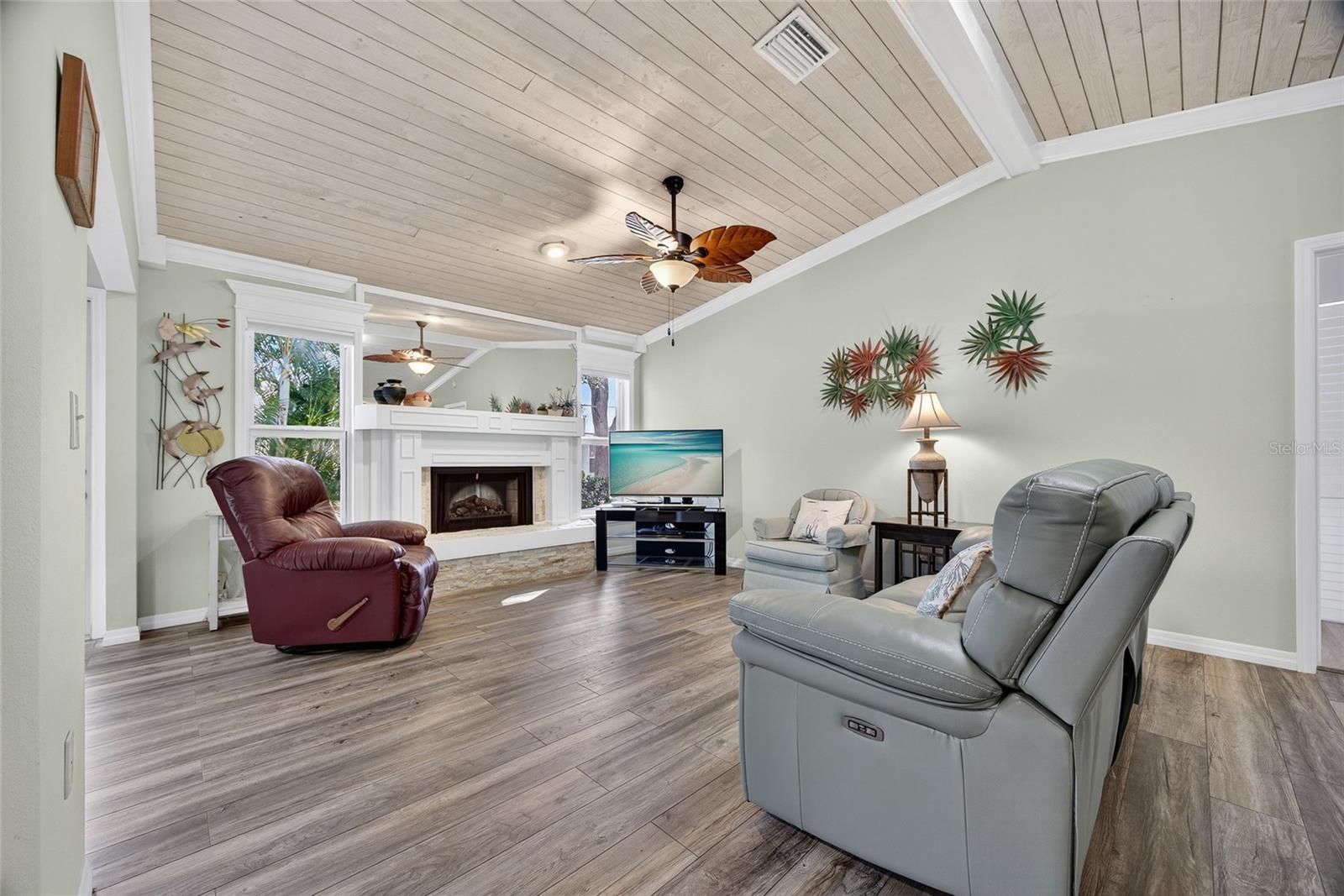 612 CHESTNUT LN #100, ENGLEWOOD, FL, 34223