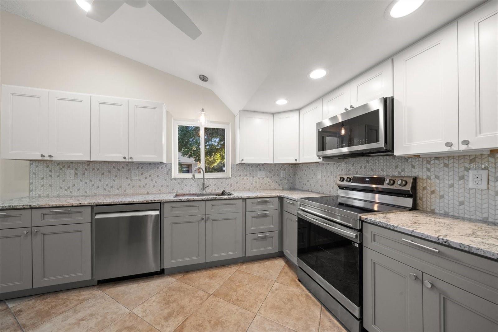 3687 IMPERIAL RIDGE PKWY, PALM HARBOR, FL, 34684