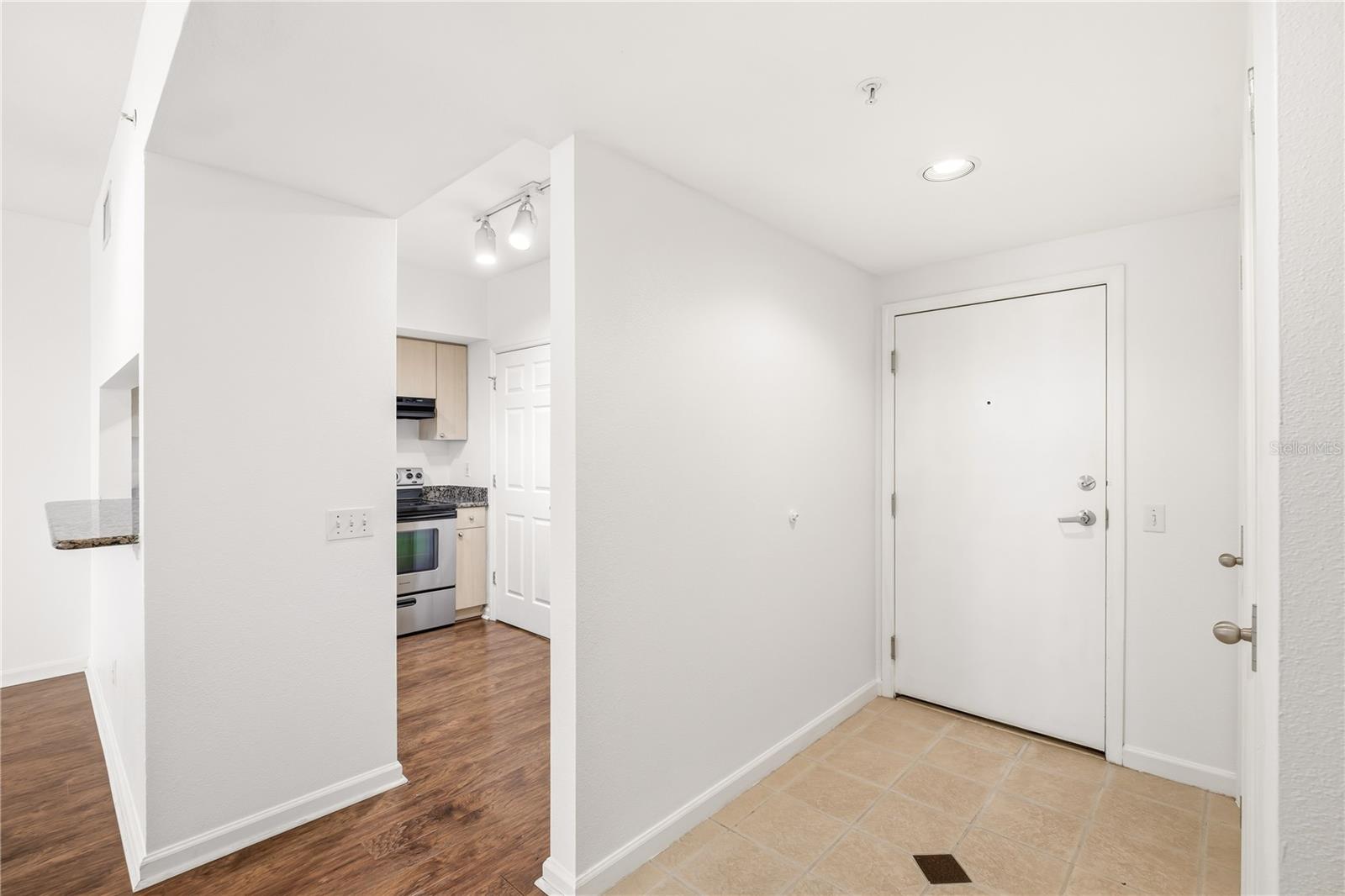 322 E CENTRAL BLVD #706, ORLANDO, FL, 32801