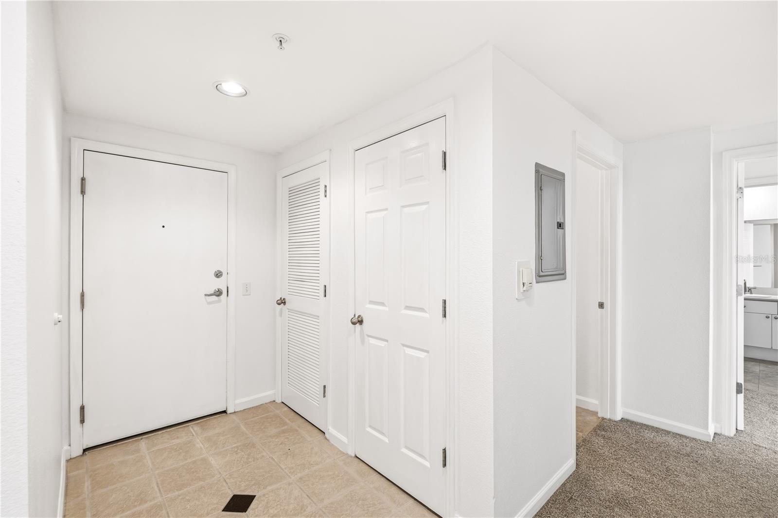 322 E CENTRAL BLVD #706, ORLANDO, FL, 32801