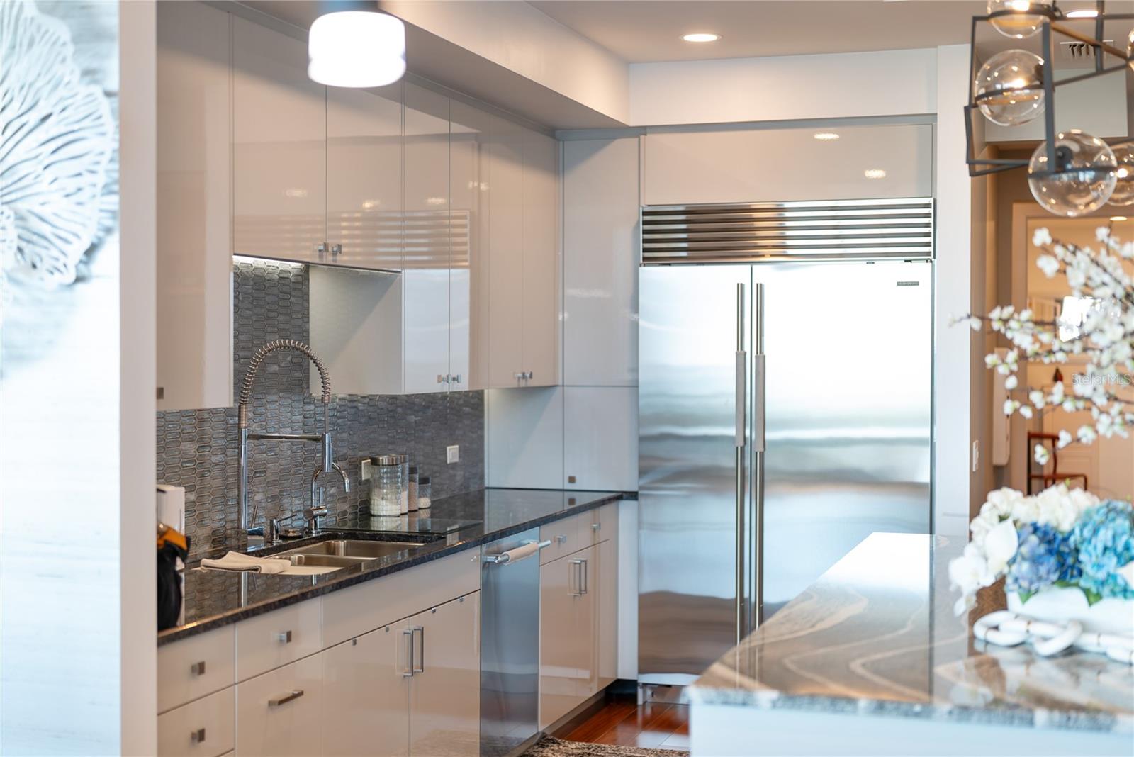 A4671130 Property Photo