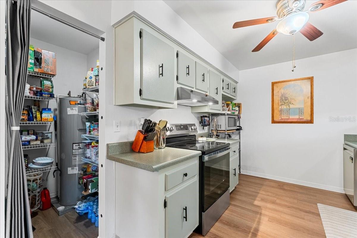 1602 STONEHAVEN WAY, TARPON SPRINGS, FL, 34689