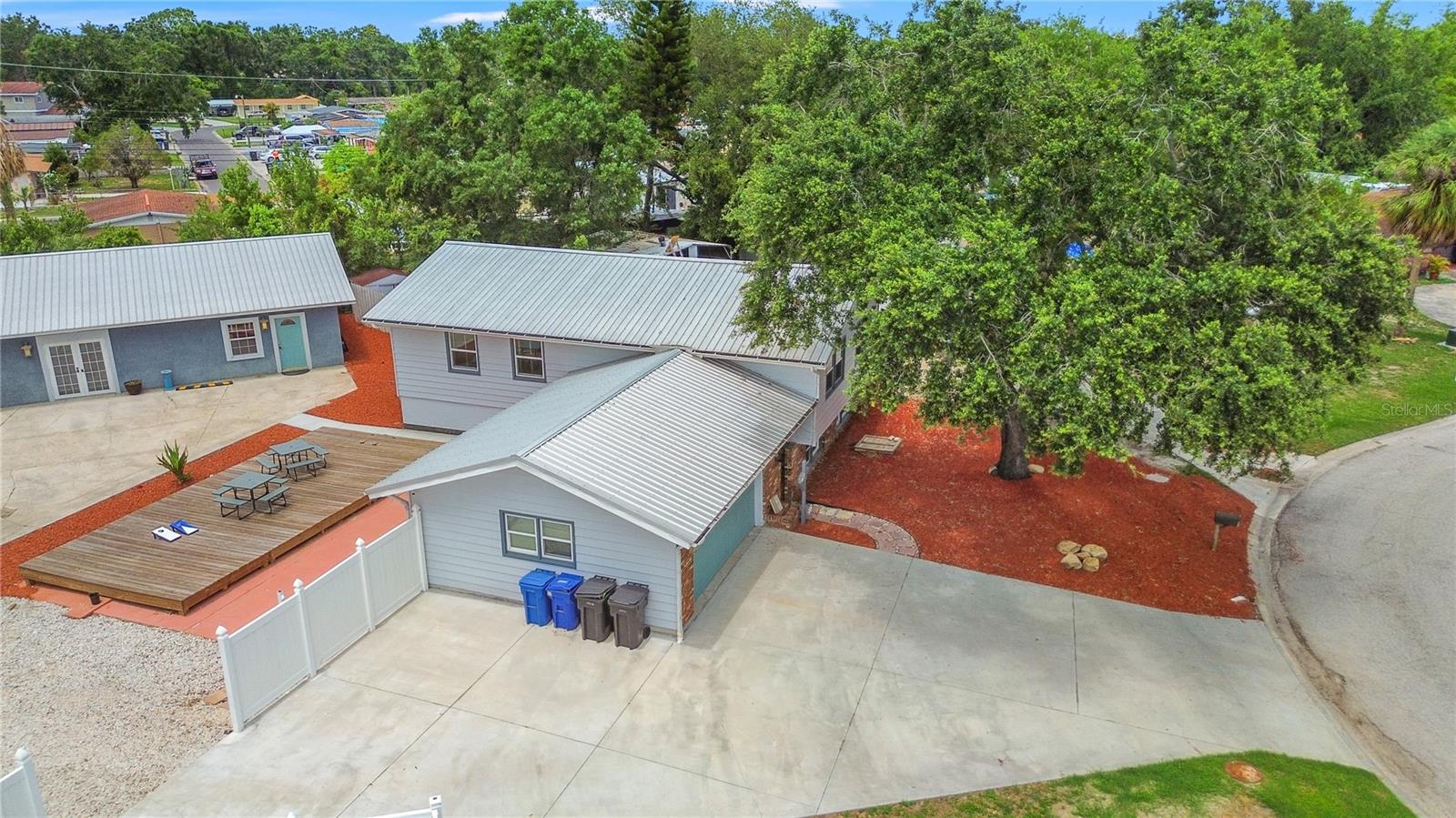 6515 DIMARCO RD, TAMPA, FL, 33634