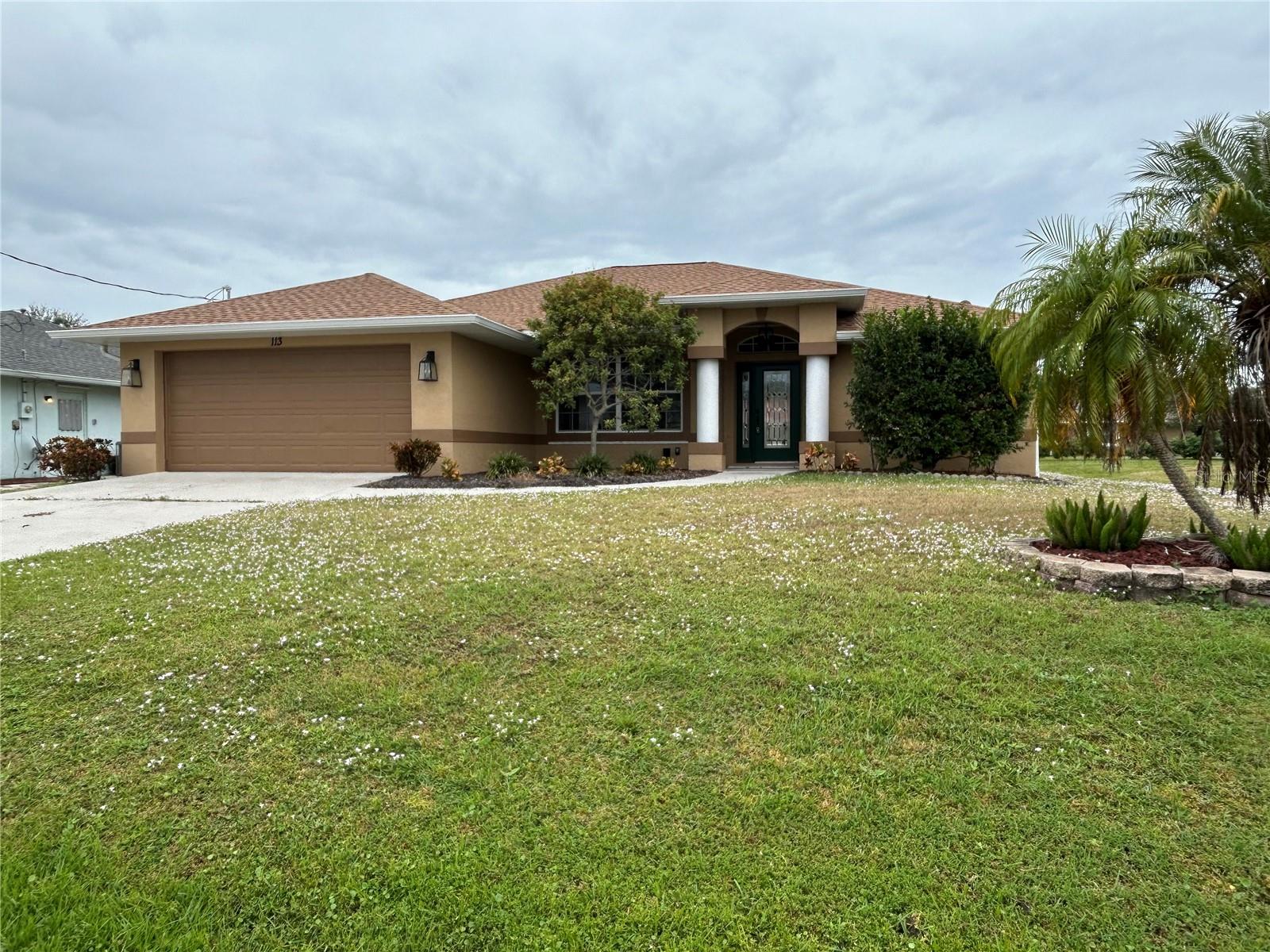 113 MARK TWAIN LN, ROTONDA WEST, FL, 33947