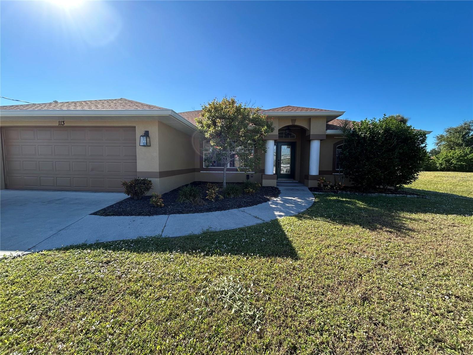 113 MARK TWAIN LN, ROTONDA WEST, FL, 33947