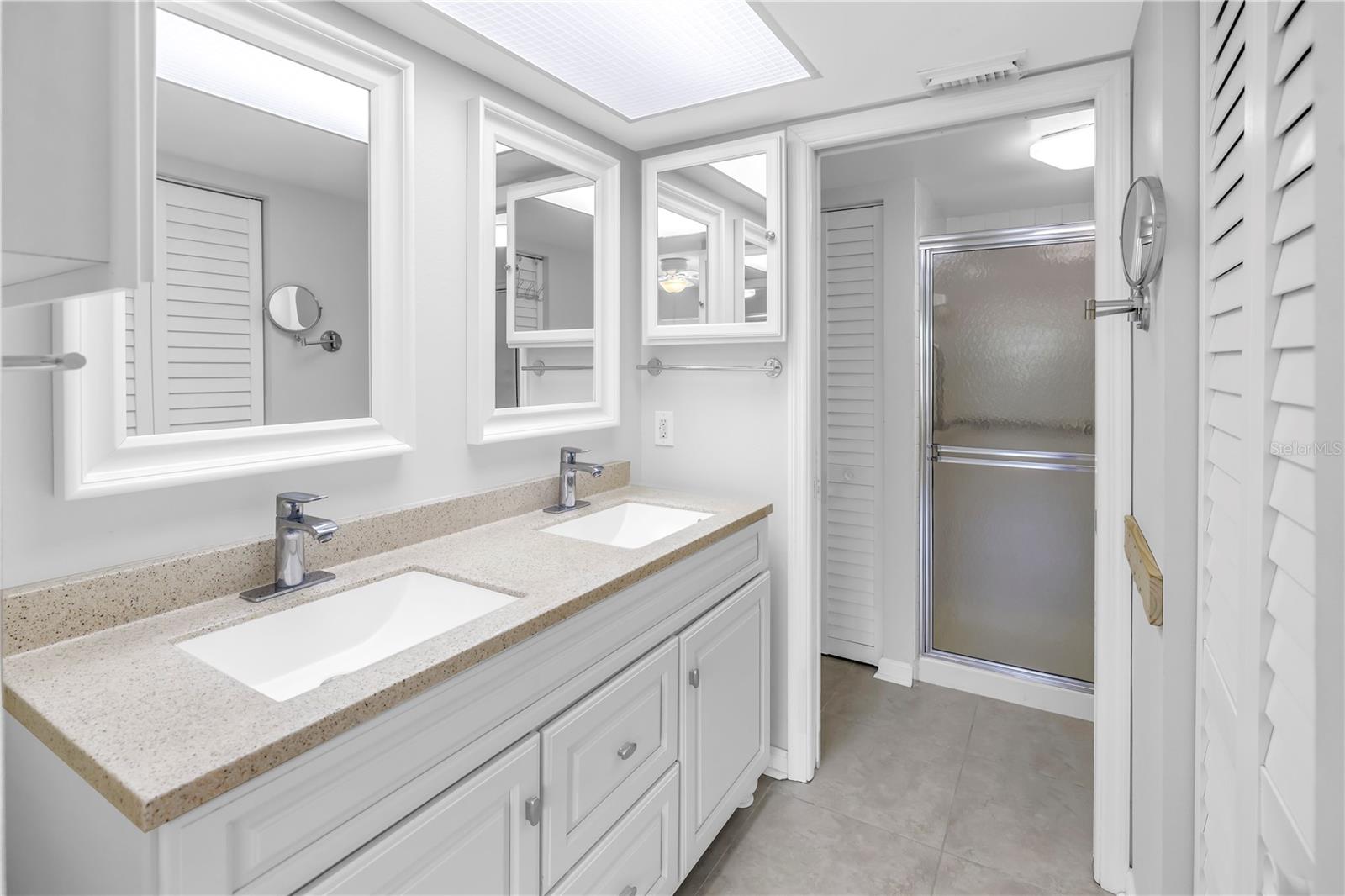 1320 PASADENA AVE S #203, SOUTH PASADENA, FL, 33707