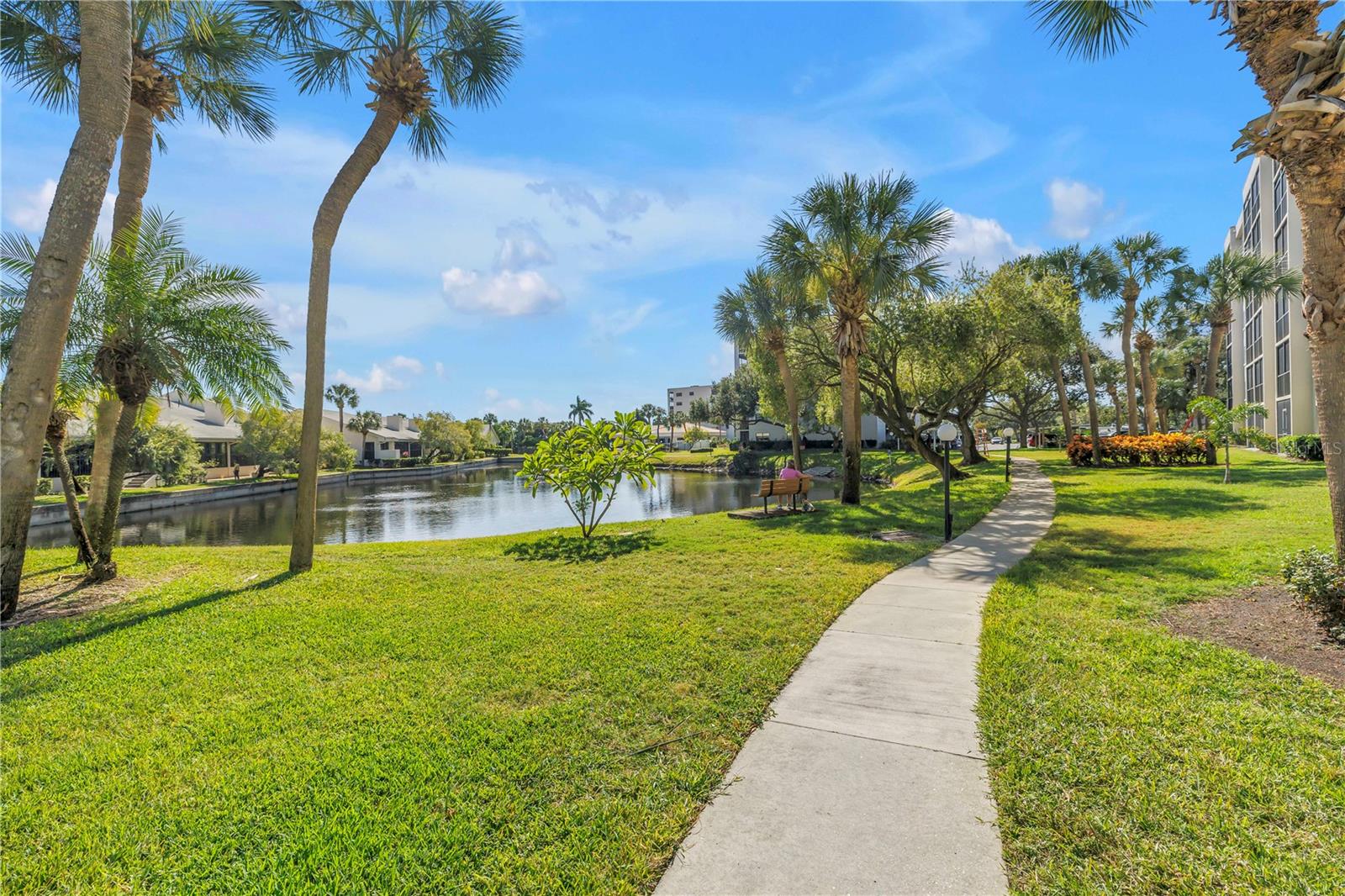 1320 PASADENA AVE S #203, SOUTH PASADENA, FL, 33707