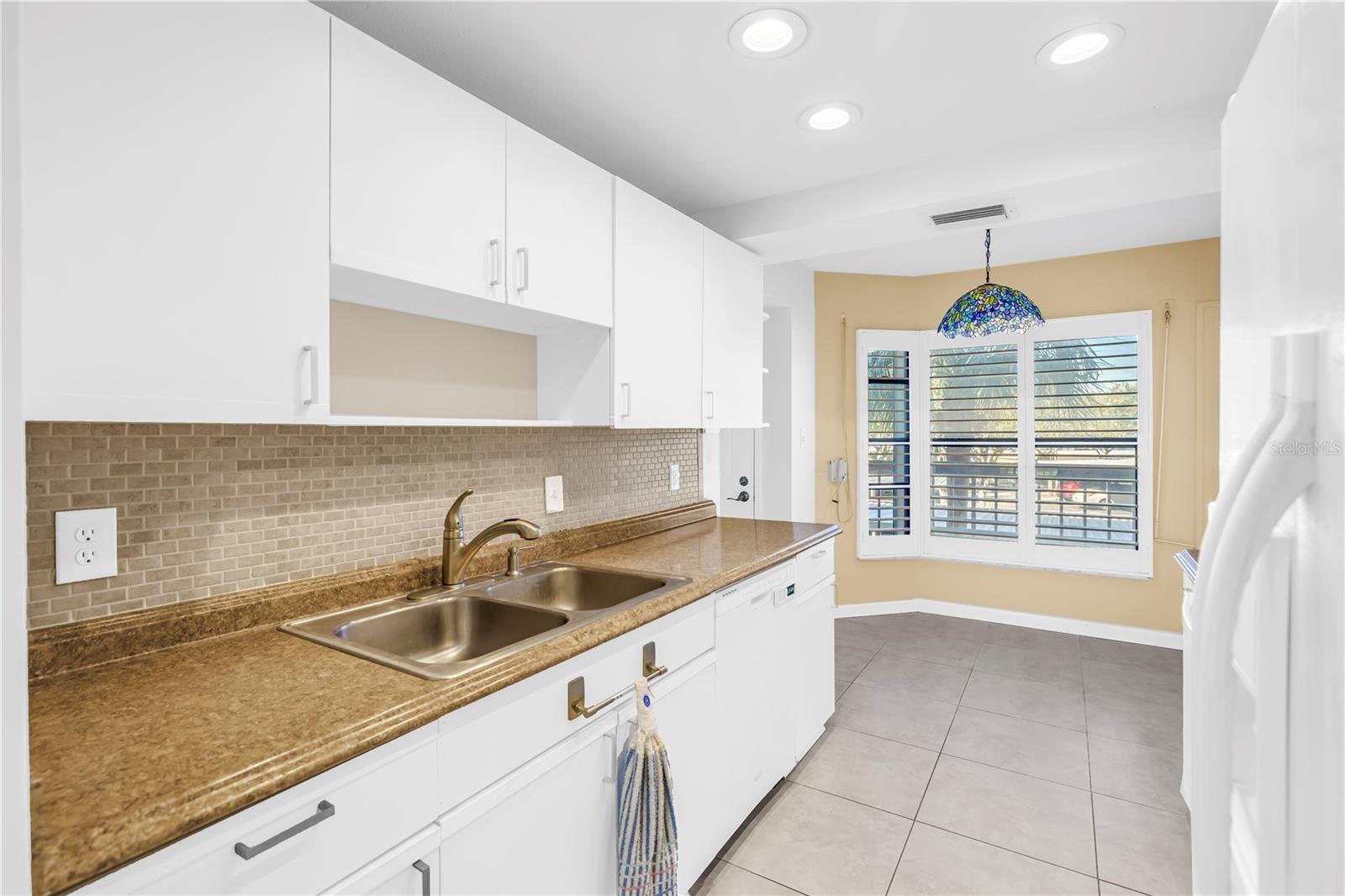 1320 PASADENA AVE S #203, SOUTH PASADENA, FL, 33707