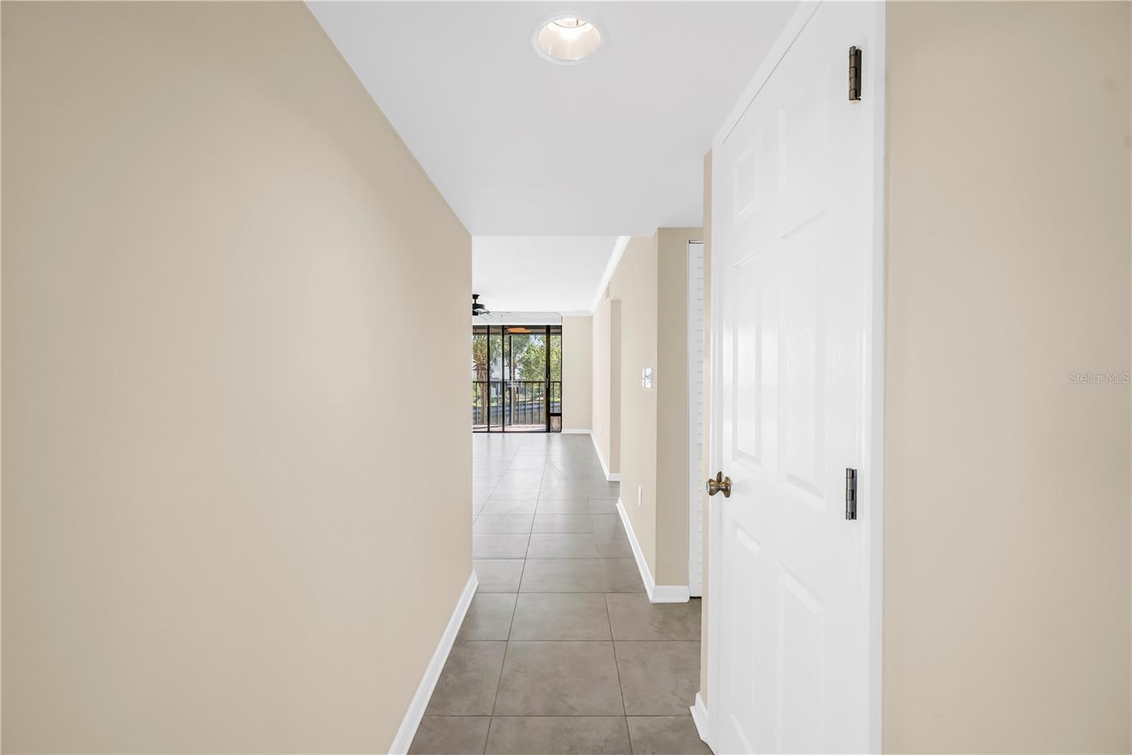 1320 PASADENA AVE S #203, SOUTH PASADENA, FL, 33707