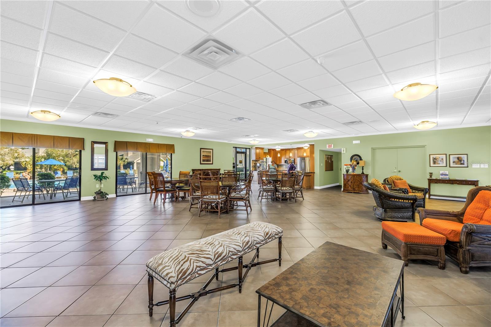 1320 PASADENA AVE S #203, SOUTH PASADENA, FL, 33707