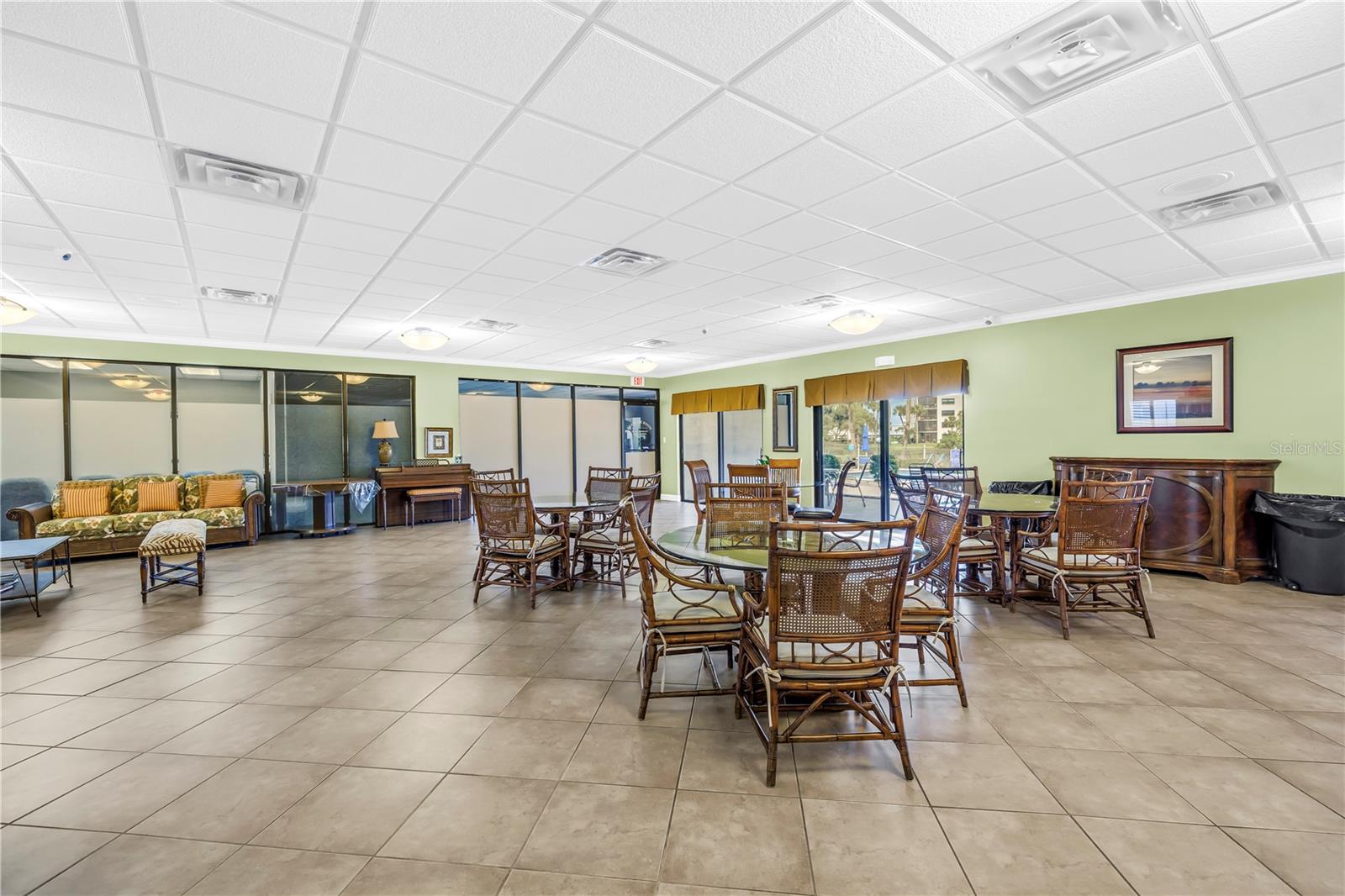 1320 PASADENA AVE S #203, SOUTH PASADENA, FL, 33707