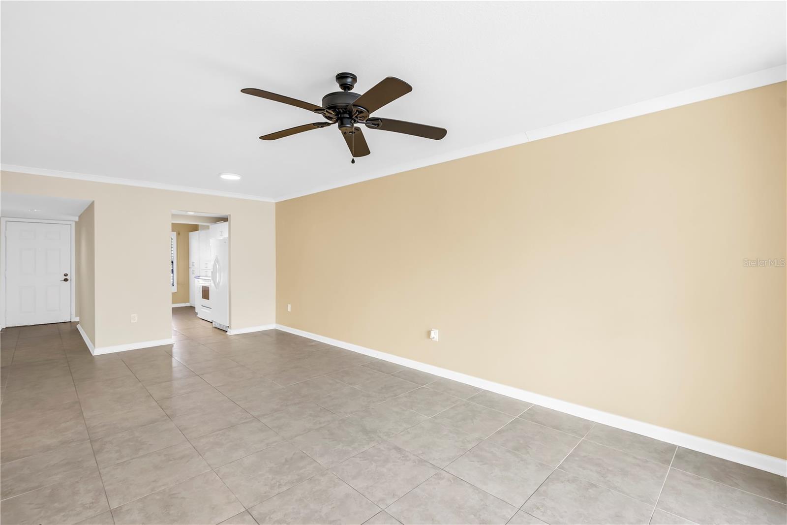 1320 PASADENA AVE S #203, SOUTH PASADENA, FL, 33707