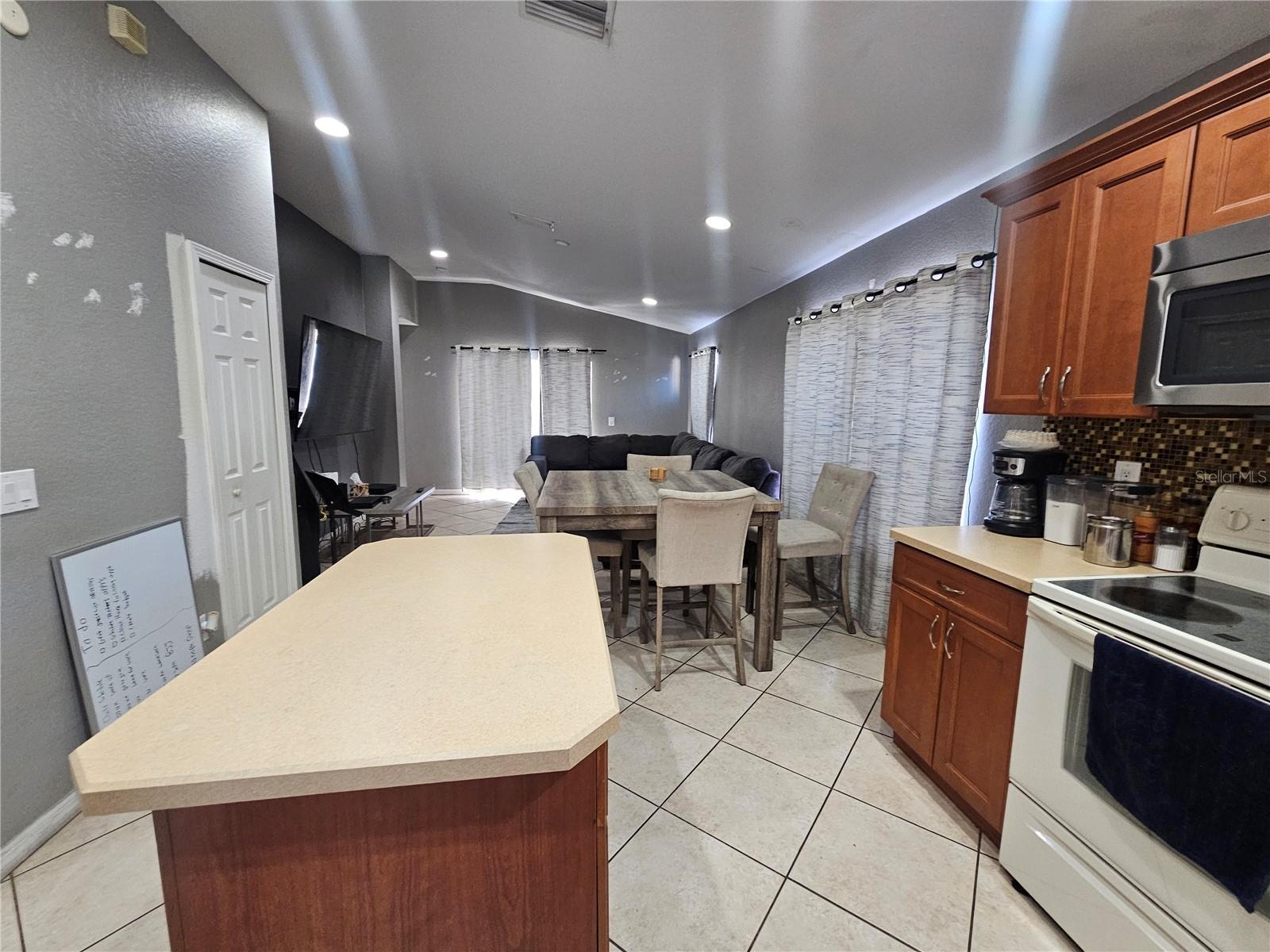 11349 PALM ISLAND AVE, RIVERVIEW, FL, 33569