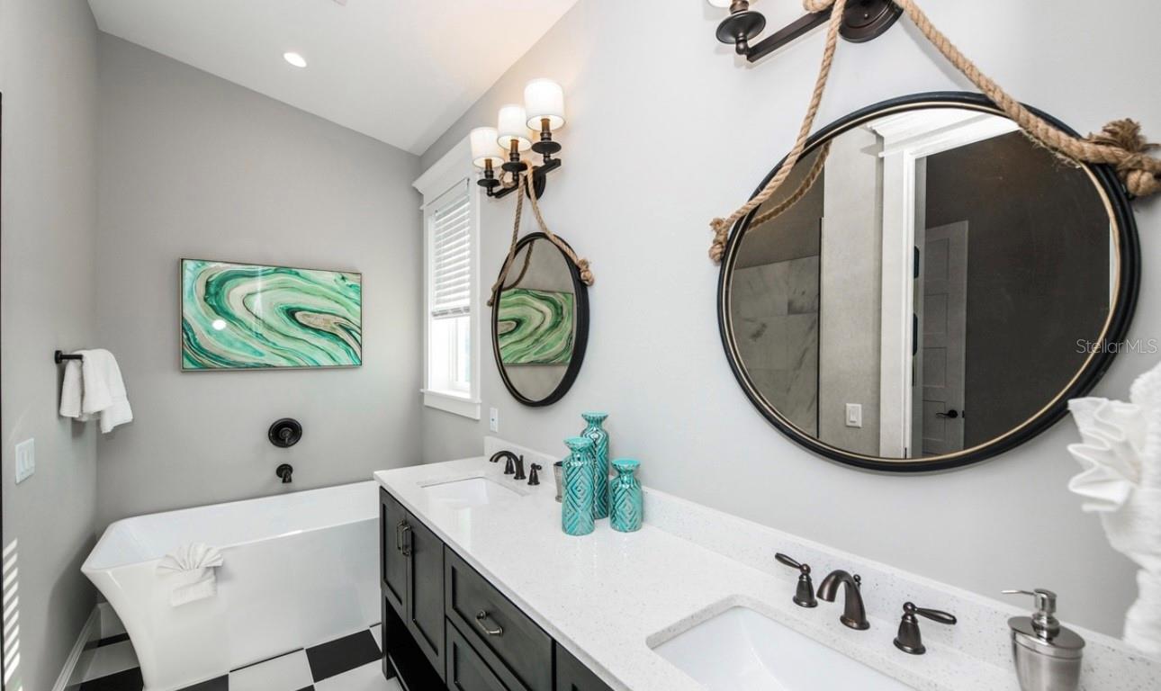 A4671160 Property Photo