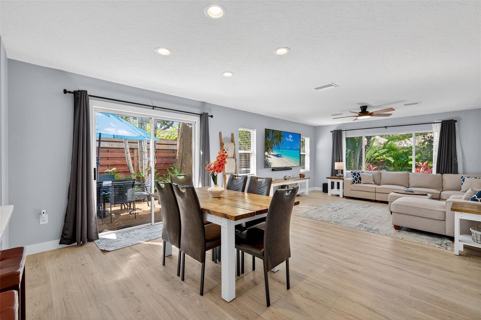 118 27TH ST W, BRADENTON, FL, 34205