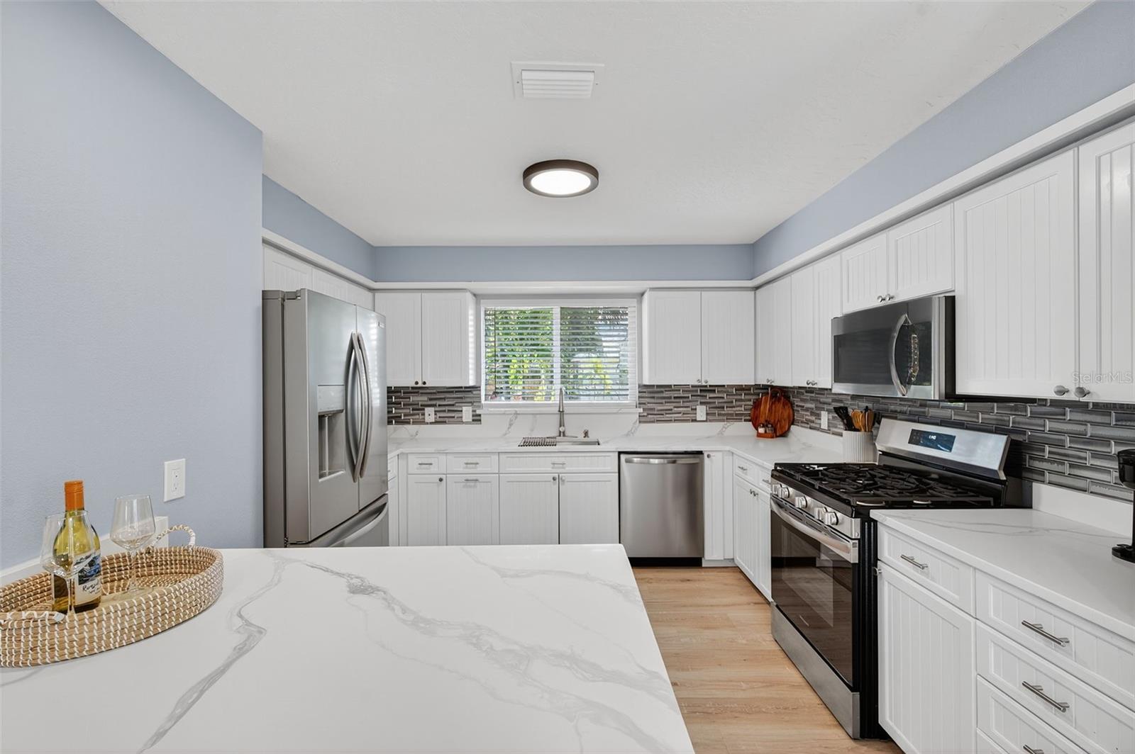 118 27TH ST W, BRADENTON, FL, 34205