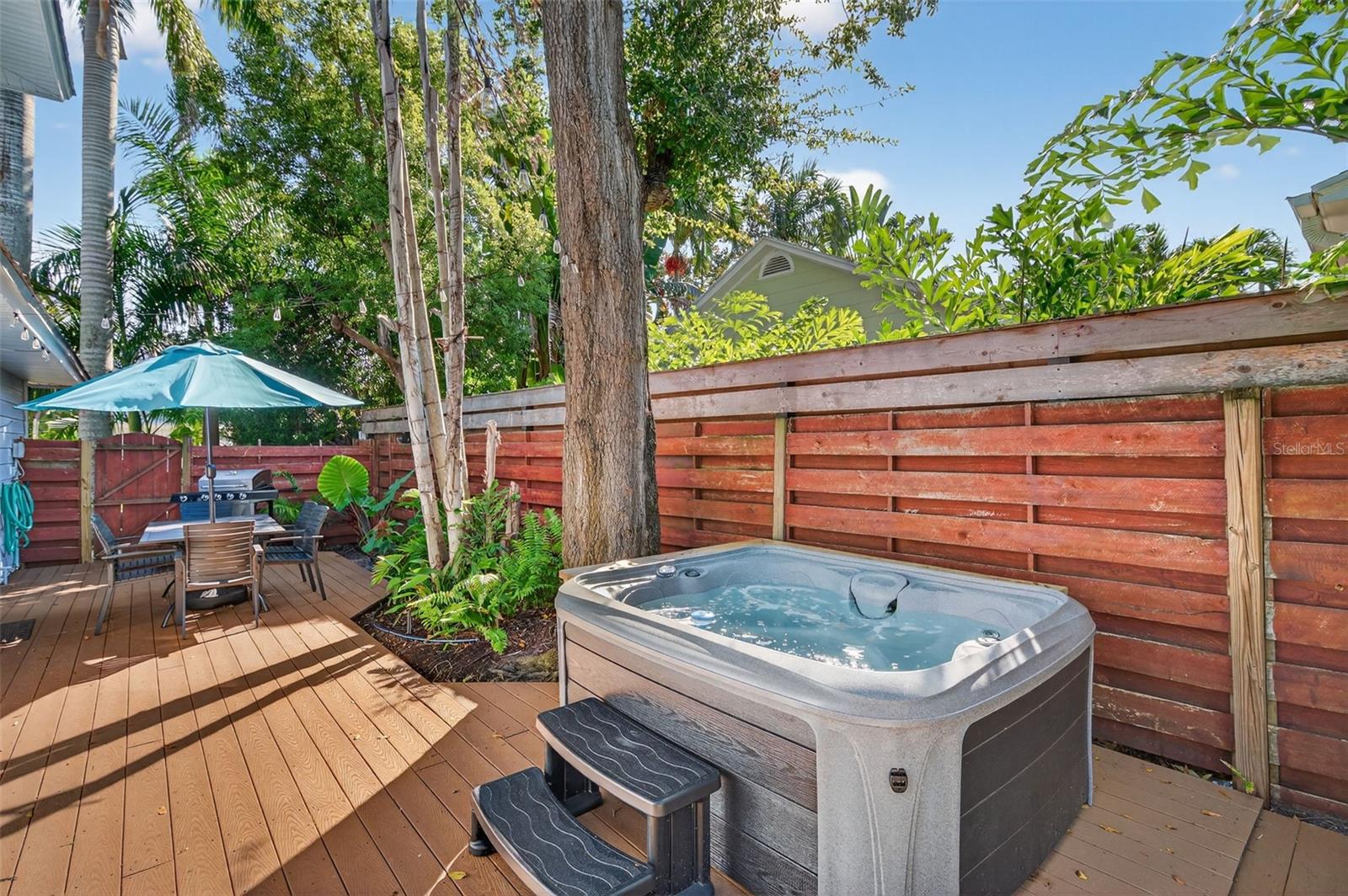 118 27TH ST W, BRADENTON, FL, 34205