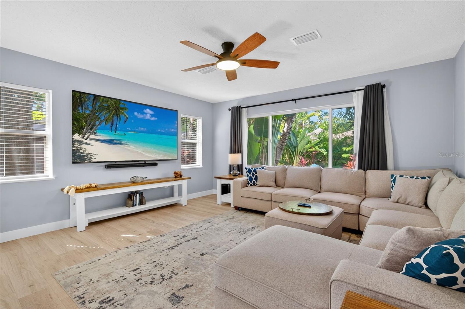 118 27TH ST W, BRADENTON, FL, 34205