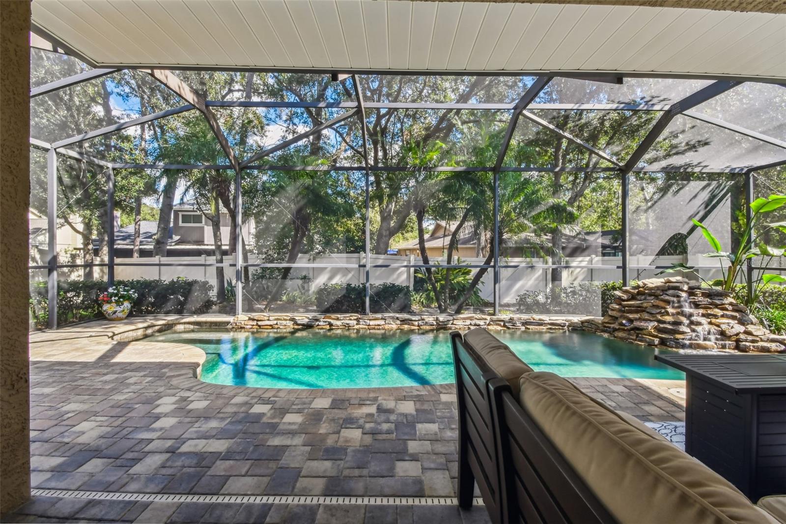 15613 N HIMES AVE, TAMPA, FL, 33618