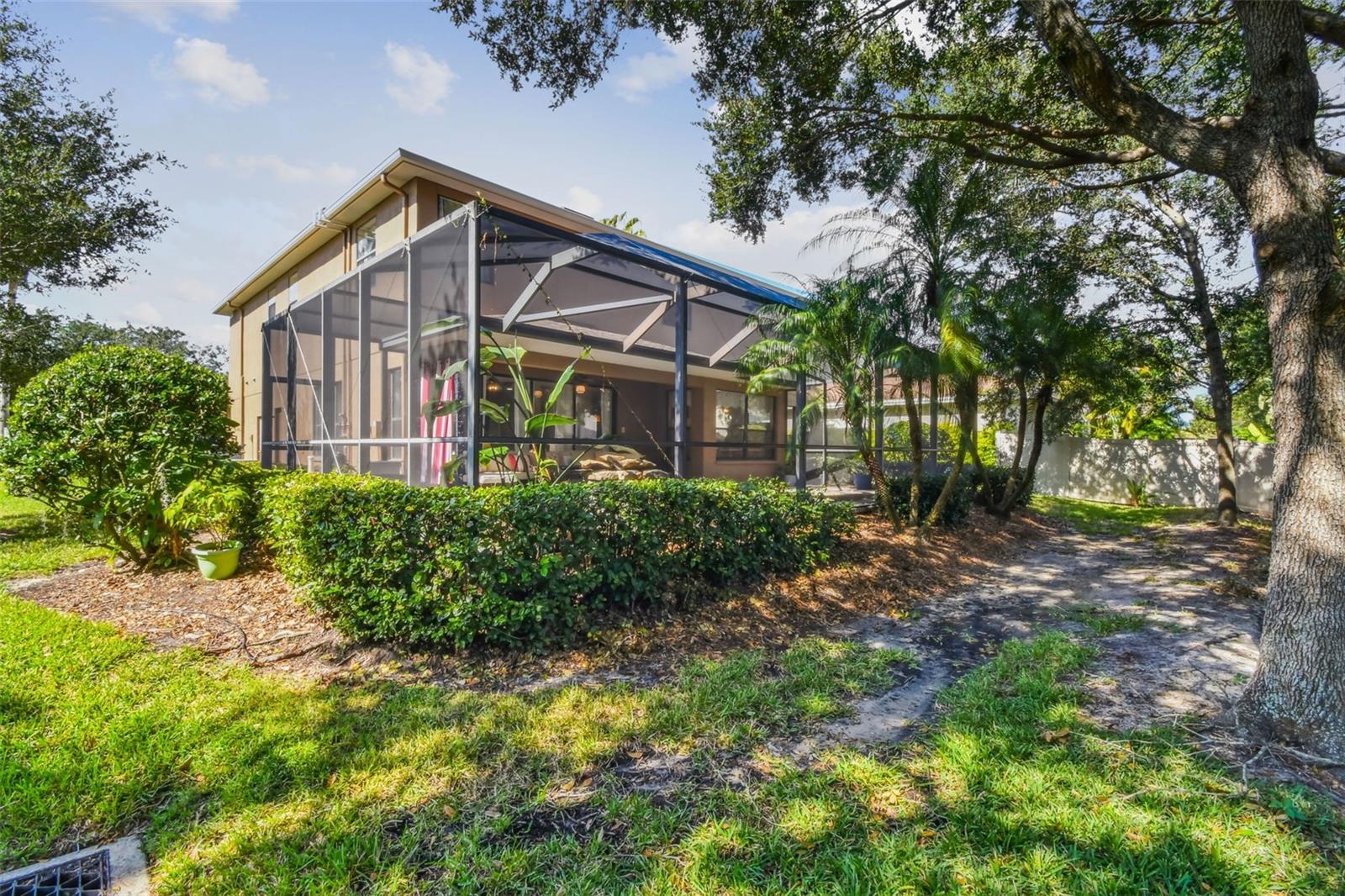 15613 N HIMES AVE, TAMPA, FL, 33618